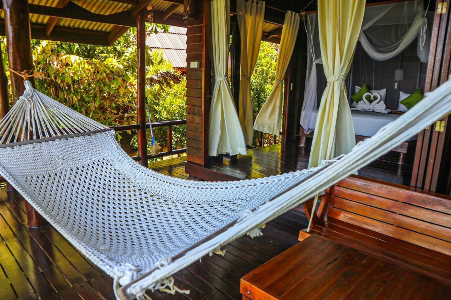 Hillhouse - Koh Yao Noi Bed & Breakfast Dış mekan fotoğraf